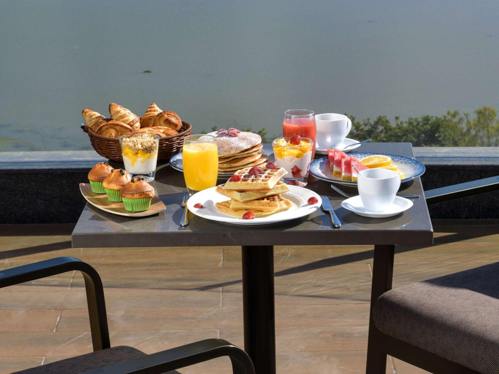 Novotel Lubumbashi Ngoại thất bức ảnh